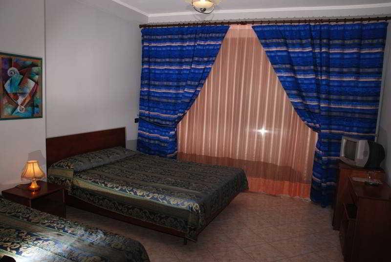 Hotel Antag Shëngjin エクステリア 写真