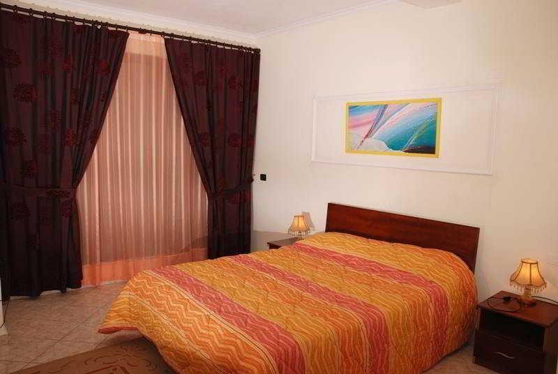 Hotel Antag Shëngjin エクステリア 写真