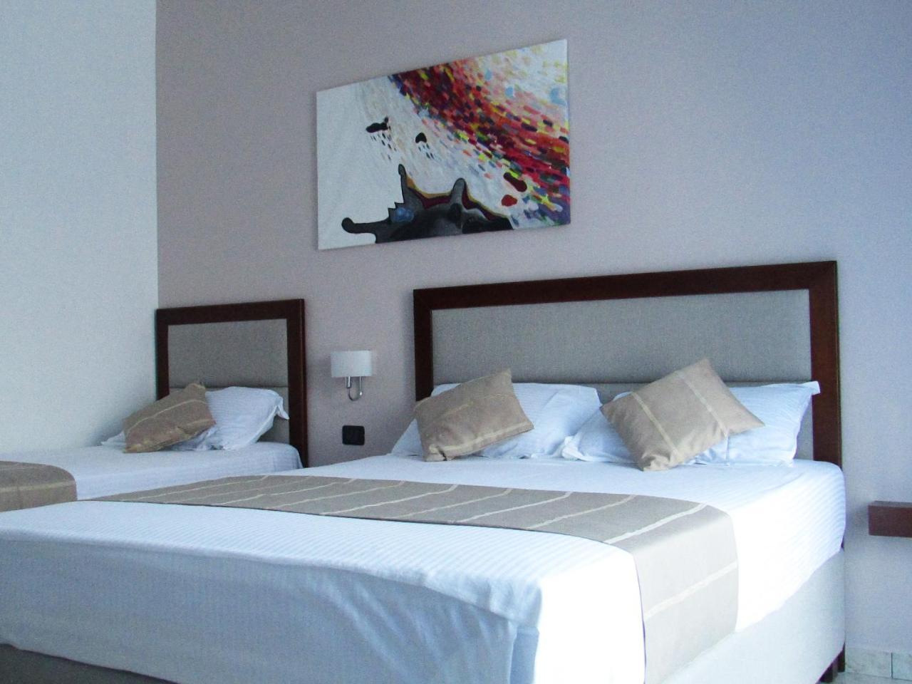 Hotel Antag Shëngjin エクステリア 写真