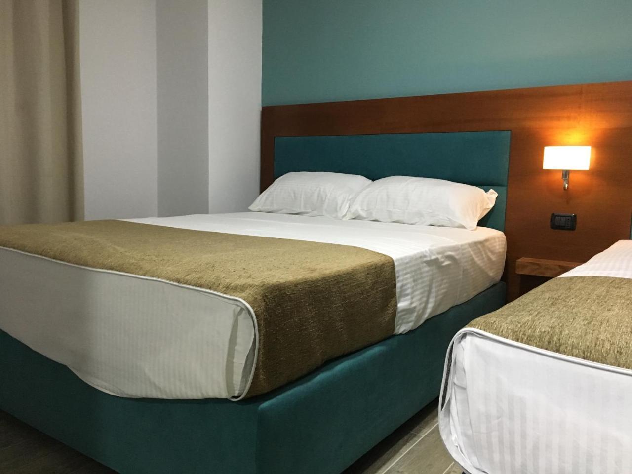 Hotel Antag Shëngjin エクステリア 写真