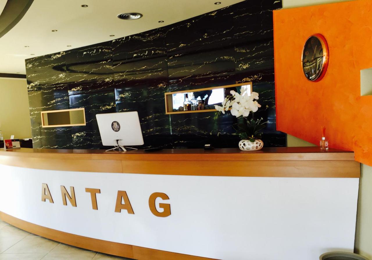 Hotel Antag Shëngjin エクステリア 写真